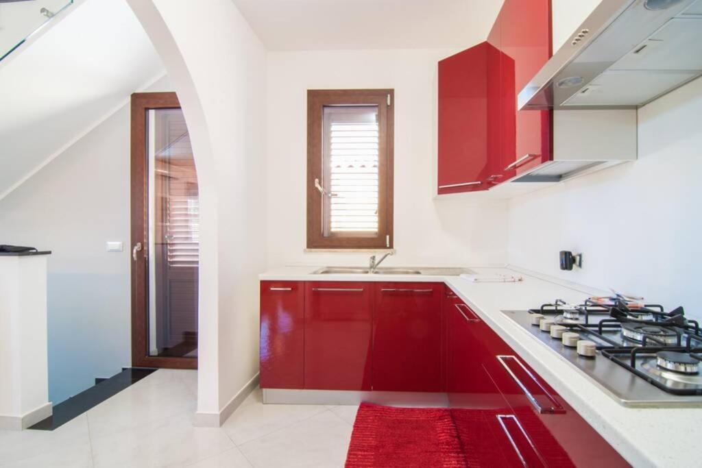 Hh Selection Emiro Villa Lascari Buitenkant foto