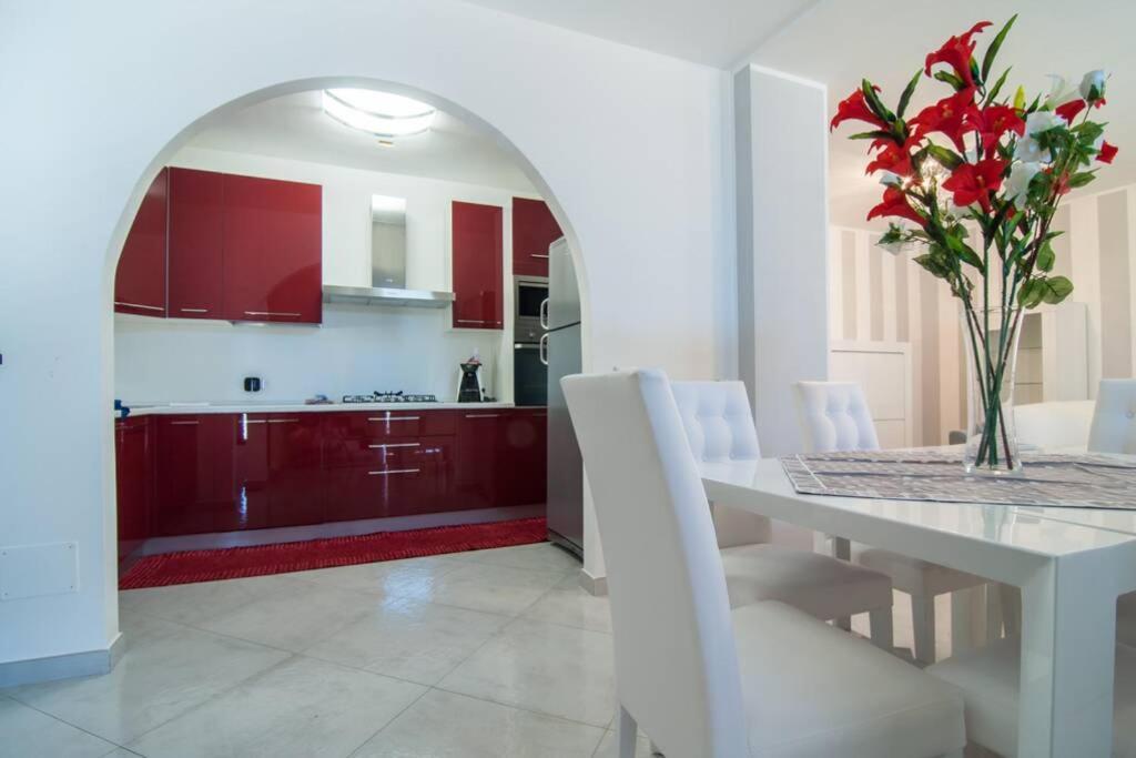 Hh Selection Emiro Villa Lascari Buitenkant foto