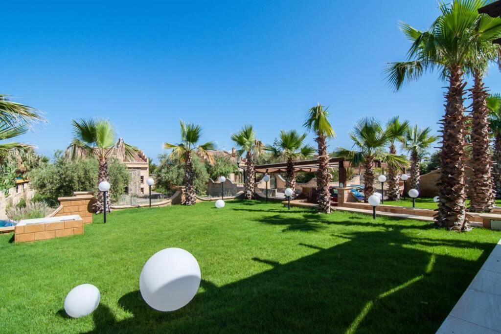 Hh Selection Emiro Villa Lascari Buitenkant foto