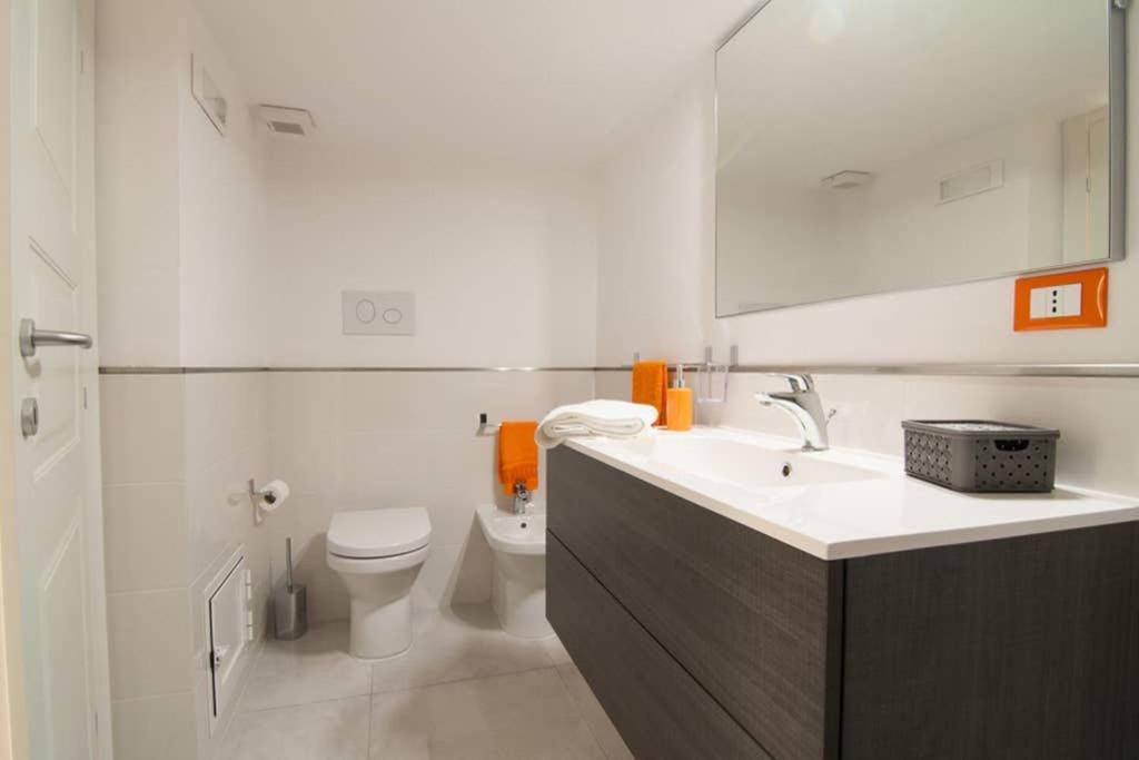 Hh Selection Emiro Villa Lascari Buitenkant foto